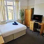 6-bed House - Fast Wifi, Self Check-in, Parking-ideal For Contractors And Work *