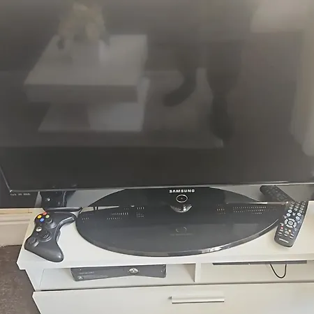 Сasa de vacaciones 4-bed House - Fast Wifi, Self Check-in, Parking-ideal For Contractors And Work Bristol