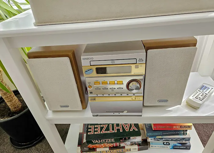 6-bed House - Fast Wifi, Self Check-in, Parking-ideal For Contractors And Work *