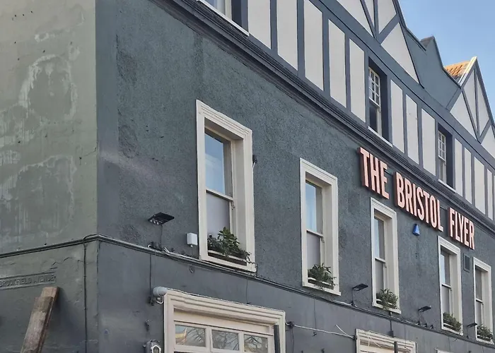 4-bed House - Fast Wifi, Self Check-in, Parking-ideal For Contractors And Work * Bristol